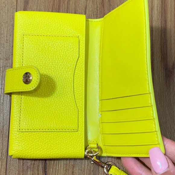 Coach Crossgrain Leather Phone Clutch Wristlet - Picture 6 of 13